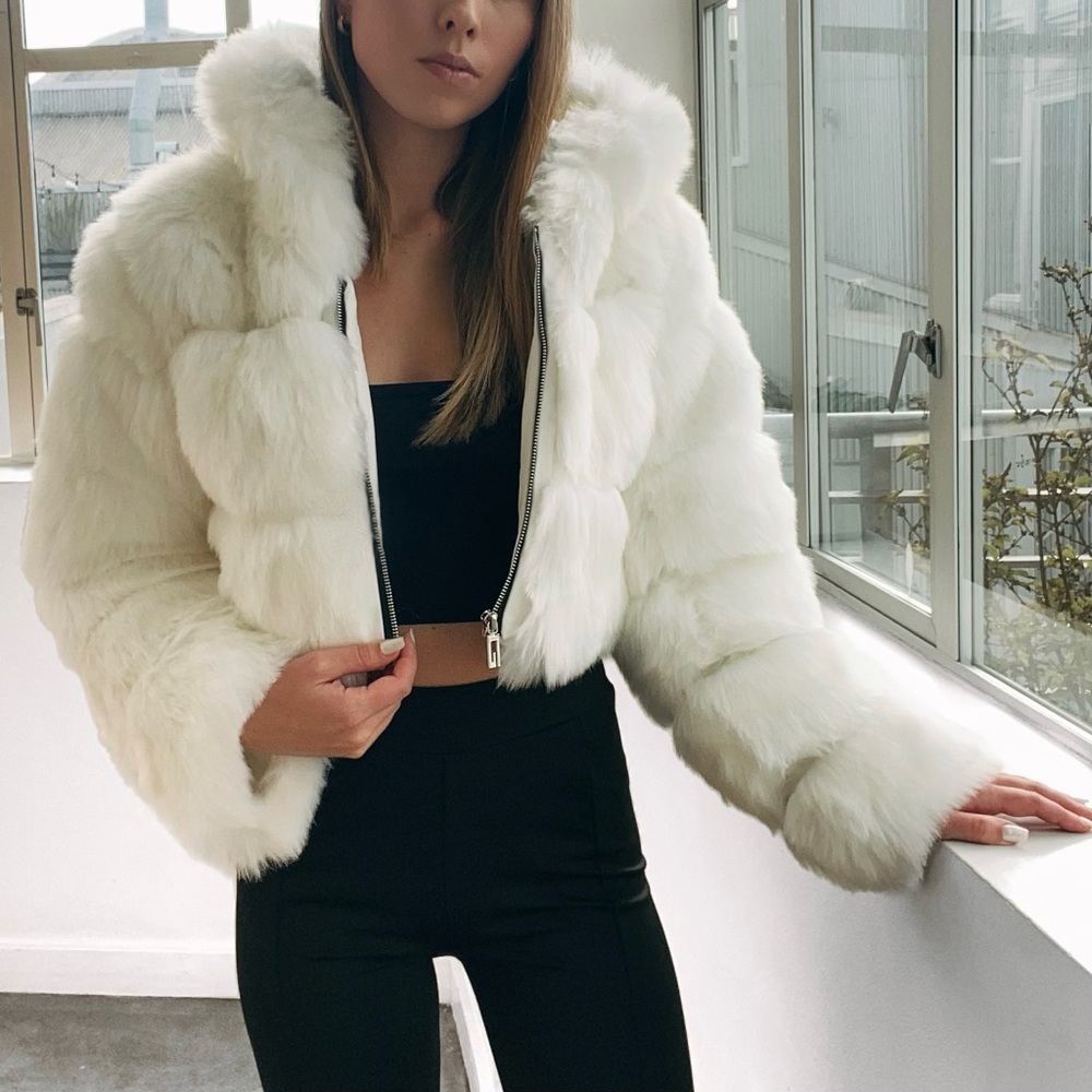 White Cropped Fur Coat - Picture 2 of 4